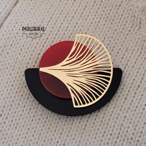 Broche graphique rouge ginkgo