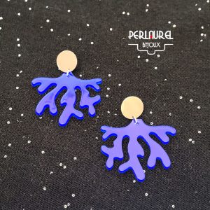 Boucles d'oreilles motif corail bleu argenté